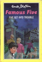 englisches Buchcover: "Five get into trouble" (H)