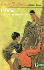 englisches Buchcover: "Five fall into adventure" (I)