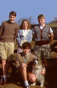 Pressebild der 1996er TV-Serie: FÜNF FREUNDE, nicht zu reden von dem Hund