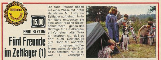 Zeitungsausschnitt: Fnf Freunde im Zeltlager (1): Die fnf Freunde haben auf einer Wiese mit ihrem Hauslehrer Mr. Luffy ein Zeltlager aufgebaut. In ihrer Nhe entdecken sie eine unterirdische Eisenbahnstrecke - genau das Richtige fr ein Abenteuer! Von einem alten Wrter erfahren sie, da es dort auch Geisterzge gibt. Doch Mr. Andrews, ein unsymphatischer Mann, warnt sie, die Gleise zu betreten. Hat er etwas zu verbergen?